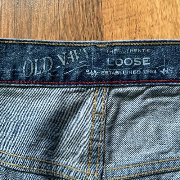 Men’s old navy jeans - Picture 2 of 4